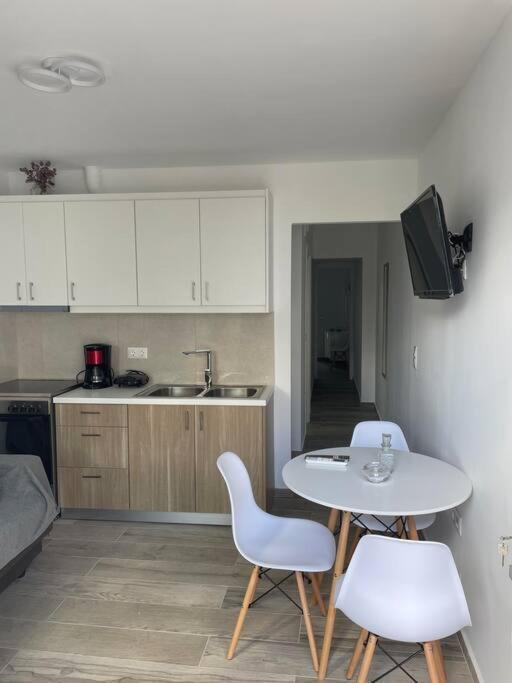 Enastron Cozy & Quiet Apartment
