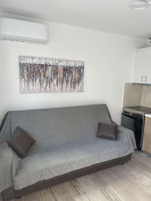 Enastron Cozy & Quiet Apartment Heraklion (Crete)
