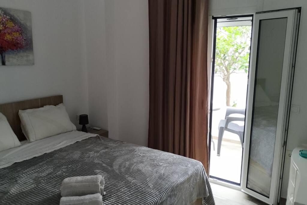 Enastron Cozy & Quiet * Heraklion (Crete)